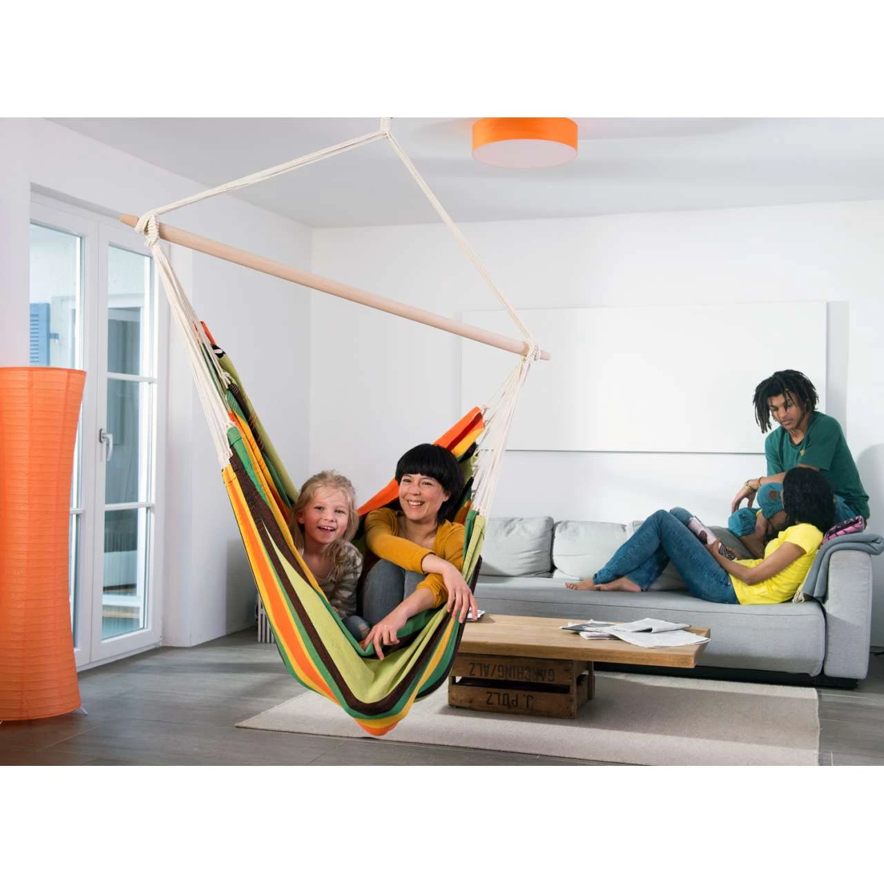 AMAZONAS XXXL Hängesessel Brasil Gigante Esmeralda Mit Spreizstab Sitzfläche Ca. 200 X 140 Cm 6 AMAZONAS XXXL Hängesessel Brasil Gigante Esmeralda Mit Spreizstab Sitzfläche Ca. 200 X 140 Cm – Bild 6