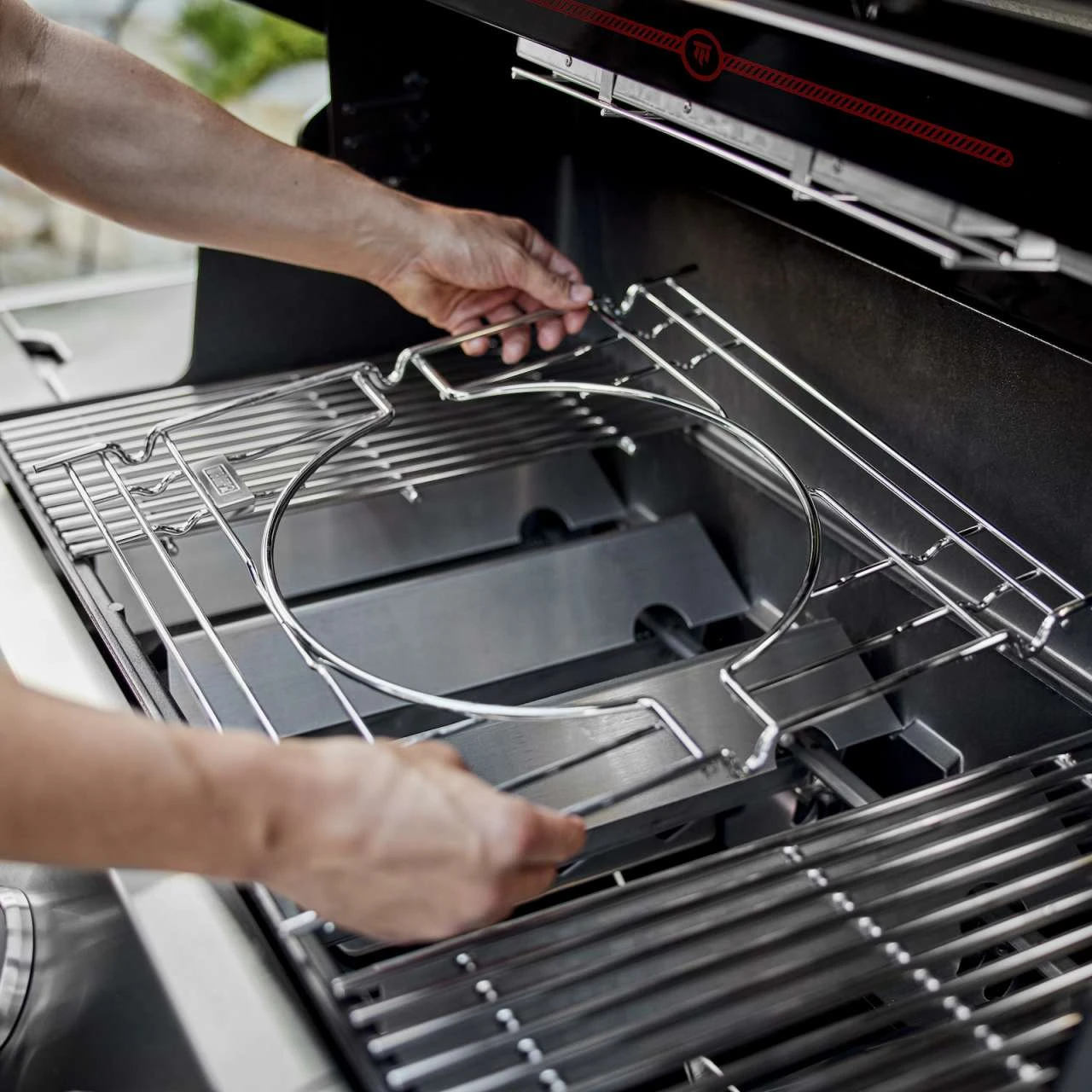 Weber Summit FS38X Smart Gasgrill Schwarz - Black 1500093 6 Weber Summit FS38X Smart Gasgrill Schwarz - Black 1500093 – Bild 6