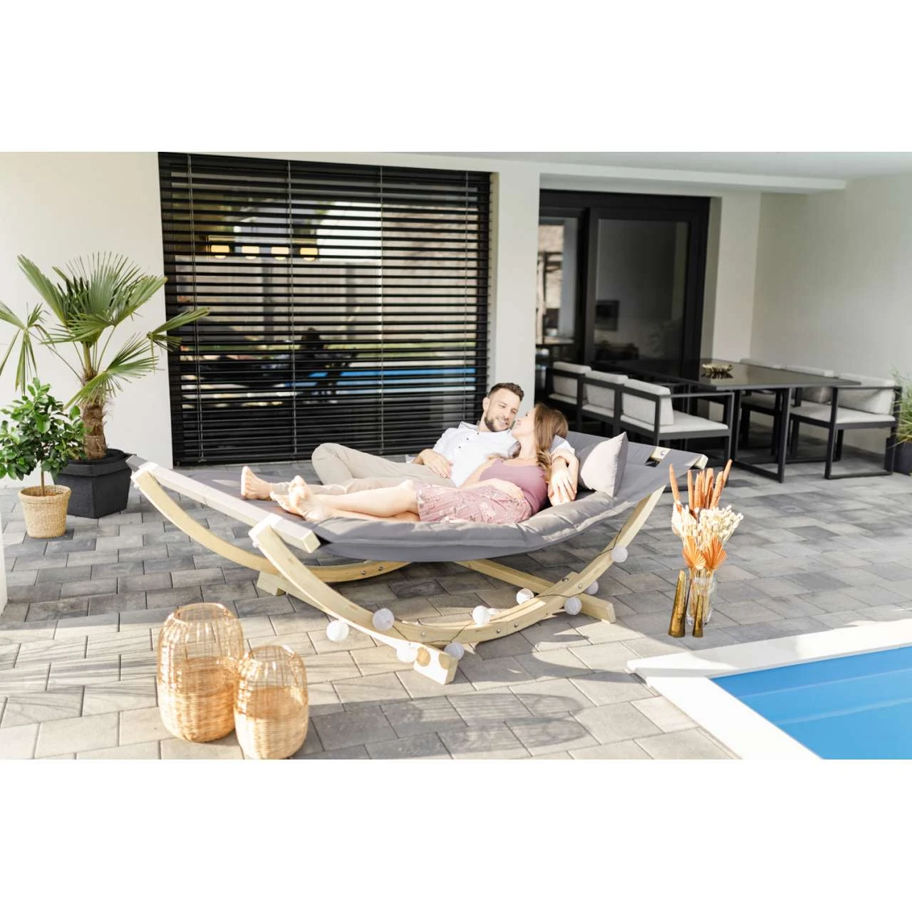 AMAZONAS XXL Schwebebett Lounge Bed Schwebeliege Anthracite Inkl. Holzgestell 9 AMAZONAS XXL Schwebebett Lounge Bed Schwebeliege Anthracite Inkl. Holzgestell – Bild 9